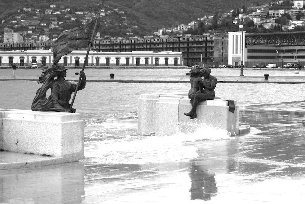 Piazza Grande City Residence Trieste Eksteriør billede